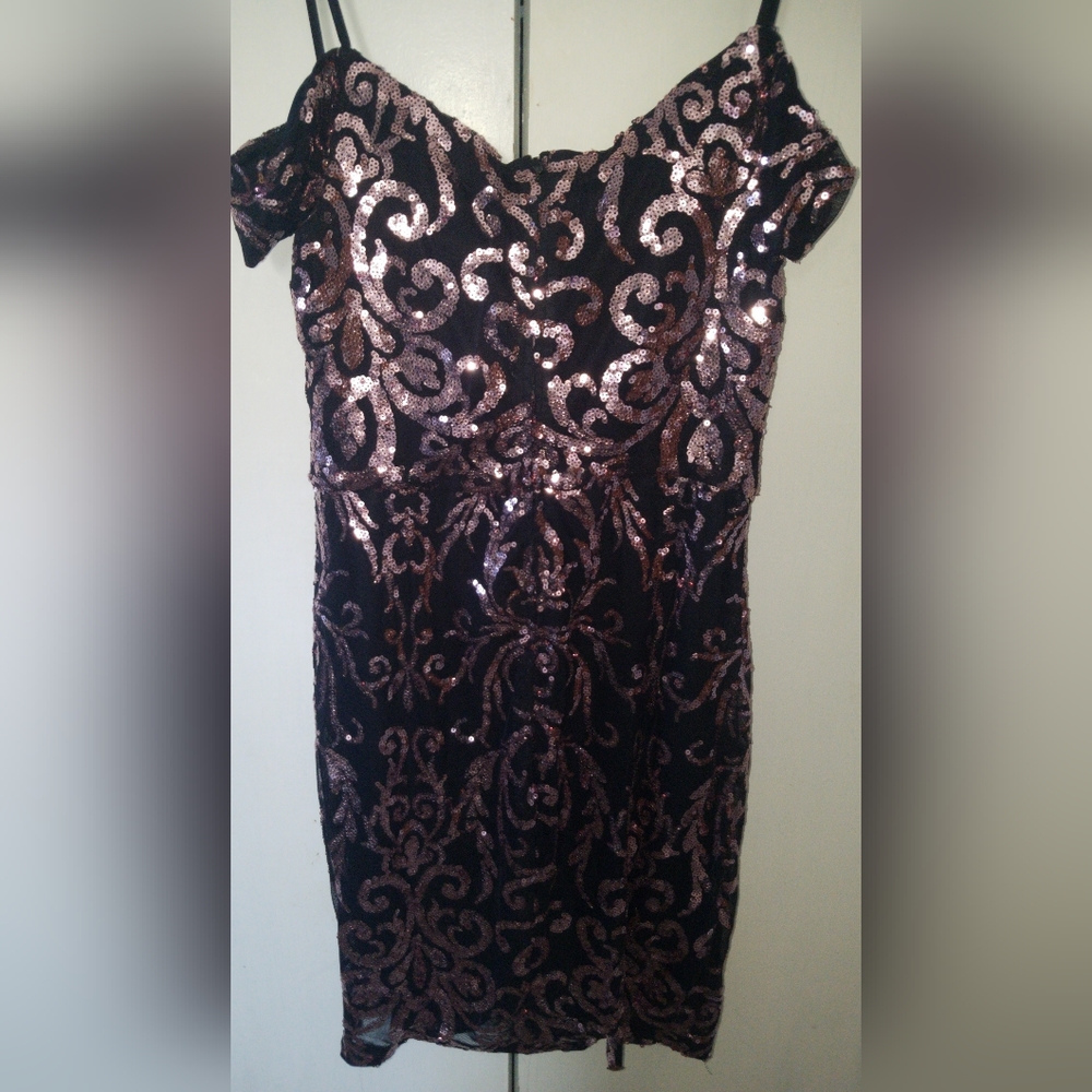 B. Darlin Black and Pink sequin party dress Size Junior's  13/14